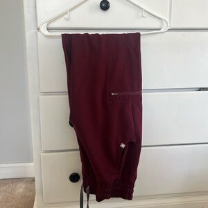 Maroon figs scrub pants high waisted XS Tall